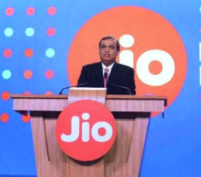 रिलायंस के लिए नया ग्रोथ इंजन साबित हो रहा JIO