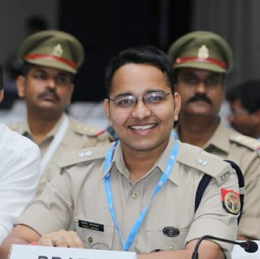 IPS विनीत विशेष- अपराधियों में खौफ- पब्लिक में वाहवाही