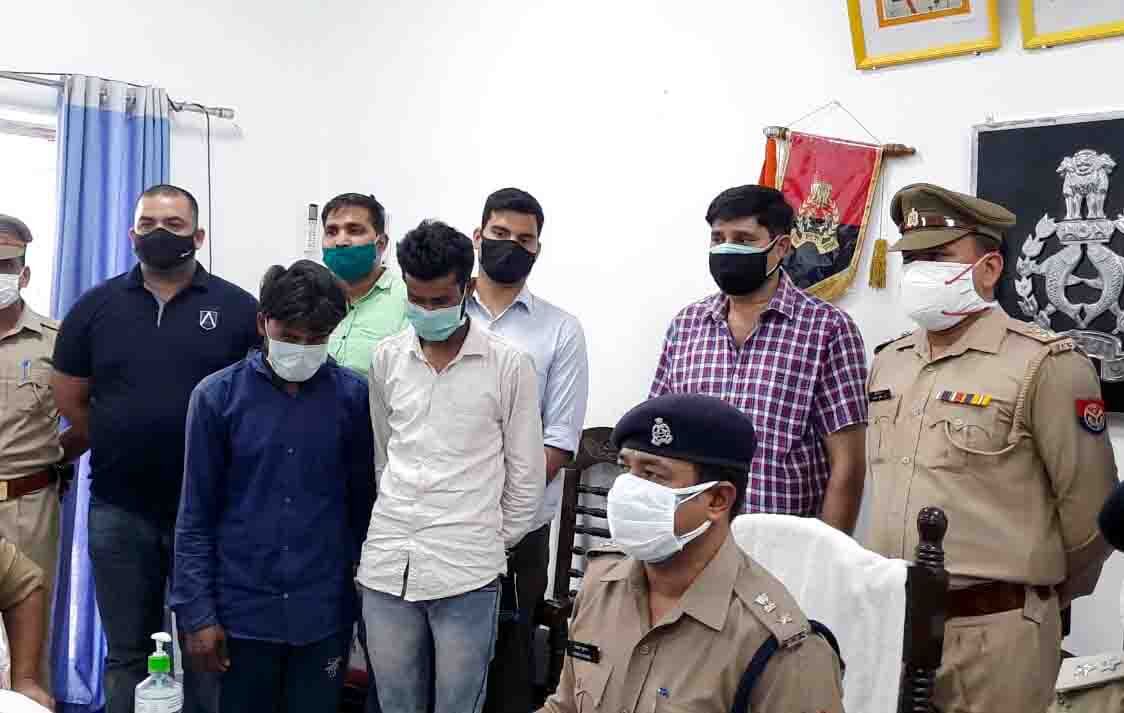 पुलिस ने दो शातिर अपराधियों को किया गिरफ्तार-भारी मात्रा में माल बरामद