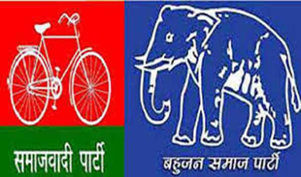 SP ने आगरा में बदला एक और प्रत्याशी, BSP ने भी दो बदले