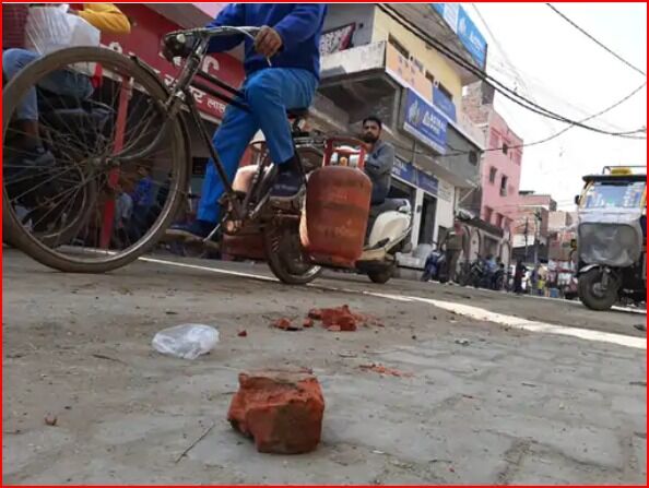 संपत्ति बंटवारे को लेकर भाइयों में टकराव- पथराव में दो घायल