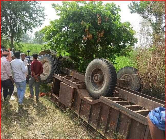 ट्रैक्टर ट्रॉली की DCM से हुई भिड़ंत में छह लोगों की मौत, 10 गंभीर