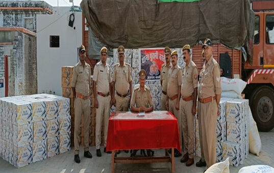 पुलिस ने DCM में से बरामद की 60 लाख रुपये की अवैध शराब