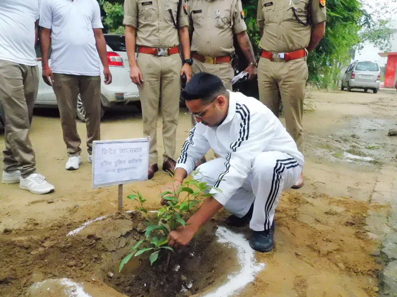 SSP ने पर्यावरण सुरक्षा का संकल्प लेकर किया पौधारोपण