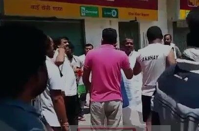 BJP के पूर्व MLA ने झेली फजीहत- ग्रामीणों ने घुसने नहीं दिया गांव में