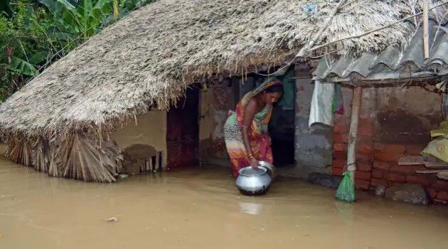 आसमान से बरसी आफत-बादल फटने से ढहे मकान-कई की मौत