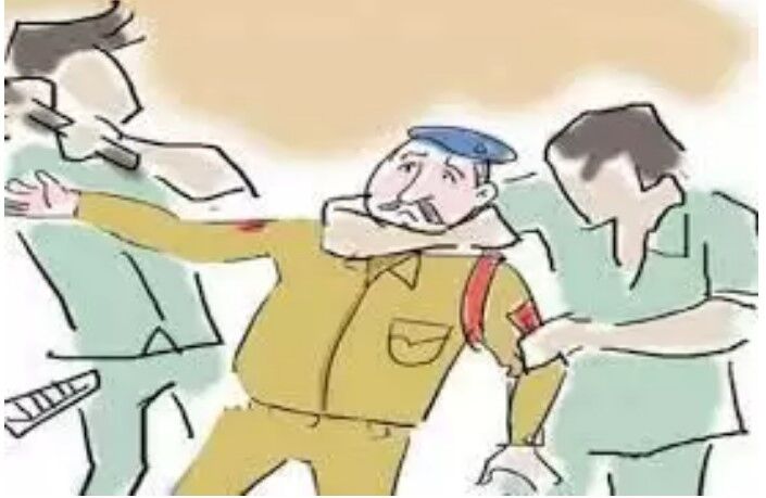 पुलिस पर भारी पडे बदमाश-पिटाई कर थानेदार व सिपाही का किया यह हाल