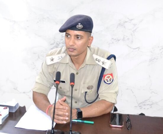 जन्मदिन विशेष- साहस से चुनौतियां के दलदल से निकलकर अभिषेक बने IPS