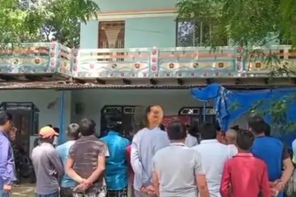 खत्म होगी हनक- बाहुबली पूर्व एमएलए के करीबी का 2 करोड़ का मकान जब्त