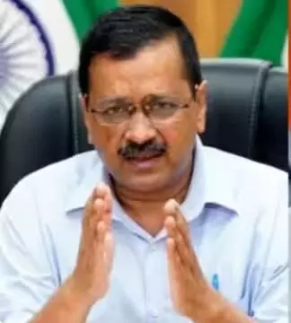 बुरे फंसे केजरीवाल- पहले लगा जुर्माना, अब कोर्ट में तलब- और मांगो PM..