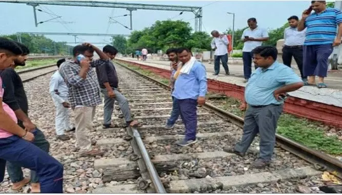 ट्रेन के ब्रेक हुए फेल होते- होते बचा हादसा- यात्रियों में अफरा तफरी