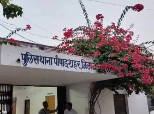 थाने में चोरों की एंट्री- बाइक पर ले गए लाखों का डोडा पोस्त