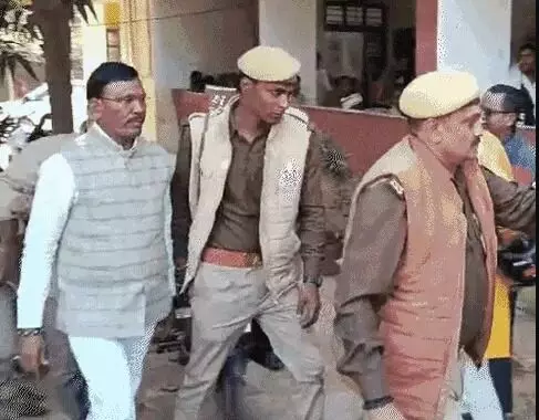 रेपिस्ट भाजपा MLA को 25 साल की सजा- पीड़िता को देने होंगे 10 लाख