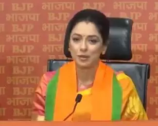 चर्चित सीरियल की एक्ट्रेस ने भी पकड़ी राजनीति की राह- हुई BJP मे शामिल