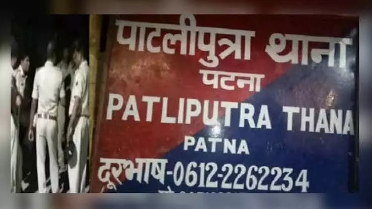 दिनदहाड़े गमछे से गला घोंटकर मकान मालकिन का मर्डर- तीन लड़के....