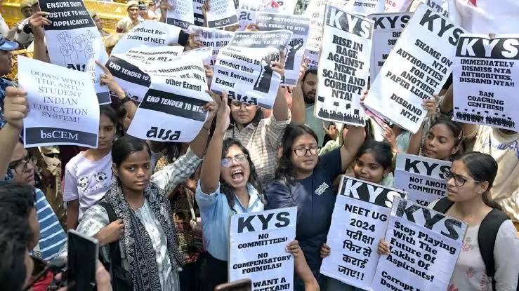 NEET यूजी को लेकर SC का NTA को आईना- छिपाईये मत पेपर तो लीक..