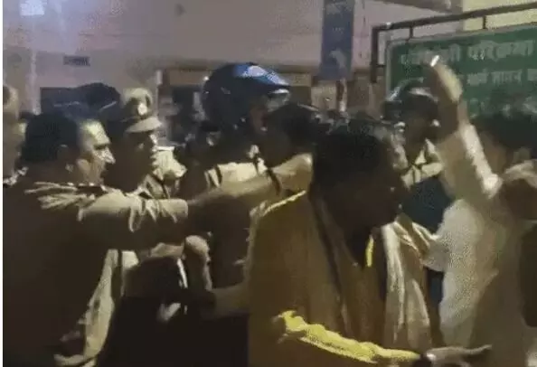 लड़की के थप्पड़ लगने से आहत युवक ने गंगा में कूद दी जान- 2 पुलिस.....