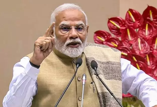 PM ने की प्लांट की शुरुआत- अब गाय के गोबर से बनेगी सीएनजी