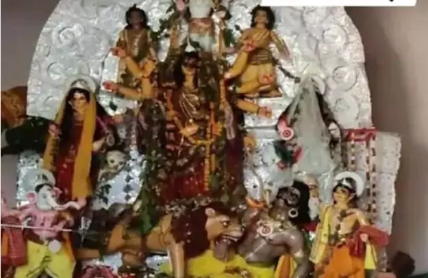 बदमाशों का देवी के घर धावा- देवी मंदिर से ले उड़े 10 लाख के गहने