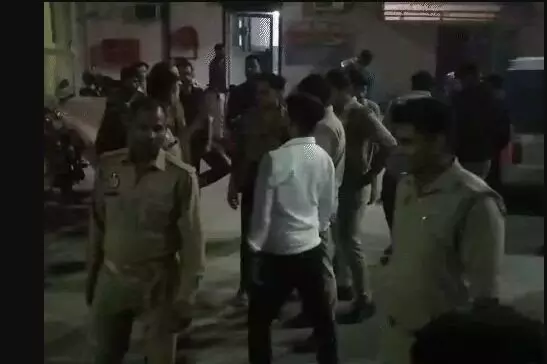 जुआरियों का पुलिस पर अटैक- हमले में दरोगा एवं कांस्टेबल जख्मी