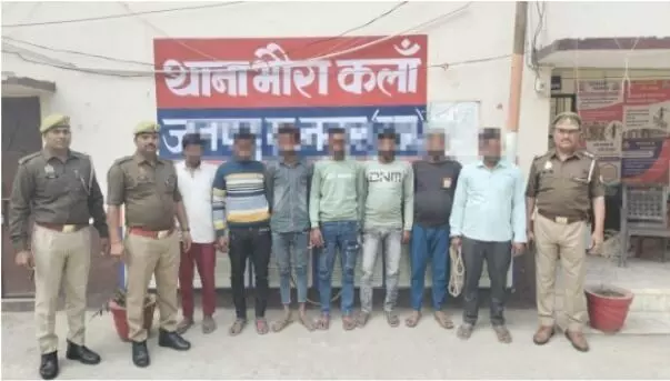 एक ही झटके में 7 बदमाशों को पकड़ पुलिस ने किया 2 चोरियों के खुलासे का दावा