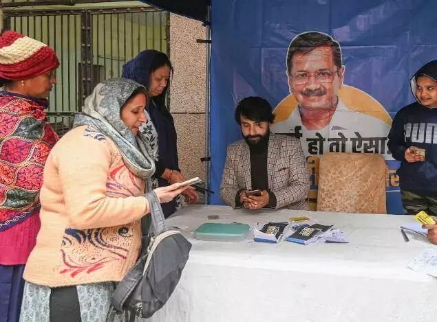 बुजुर्गों एवं महिलाओं के लिए योजनाओं पर रार- बोली सरकार....