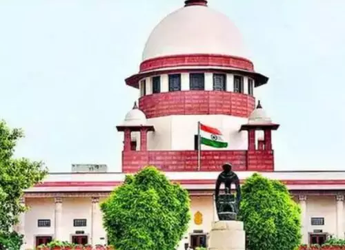 SC ने खारिज की मंदिरों में VVIP दर्शनों के खिलाफ जनहित याचिका