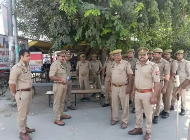 पुलिस के साथ विद्युत विभाग का छापा-बड़े पैमाने पर पकड़ी बिजली चोरी