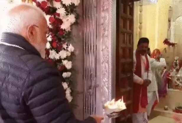 उत्तराखंड पहुंचे प्रधानमंत्री नरेंद्र मोदी ने मुखवा में की गंगा पूजा