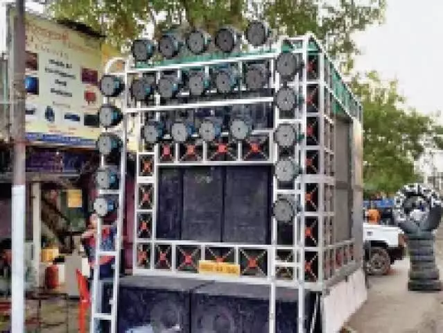 DJ की कानफोडू आवाज पर चलेगा पुलिस का डंडा- बनाया जा रहा रजिस्टर